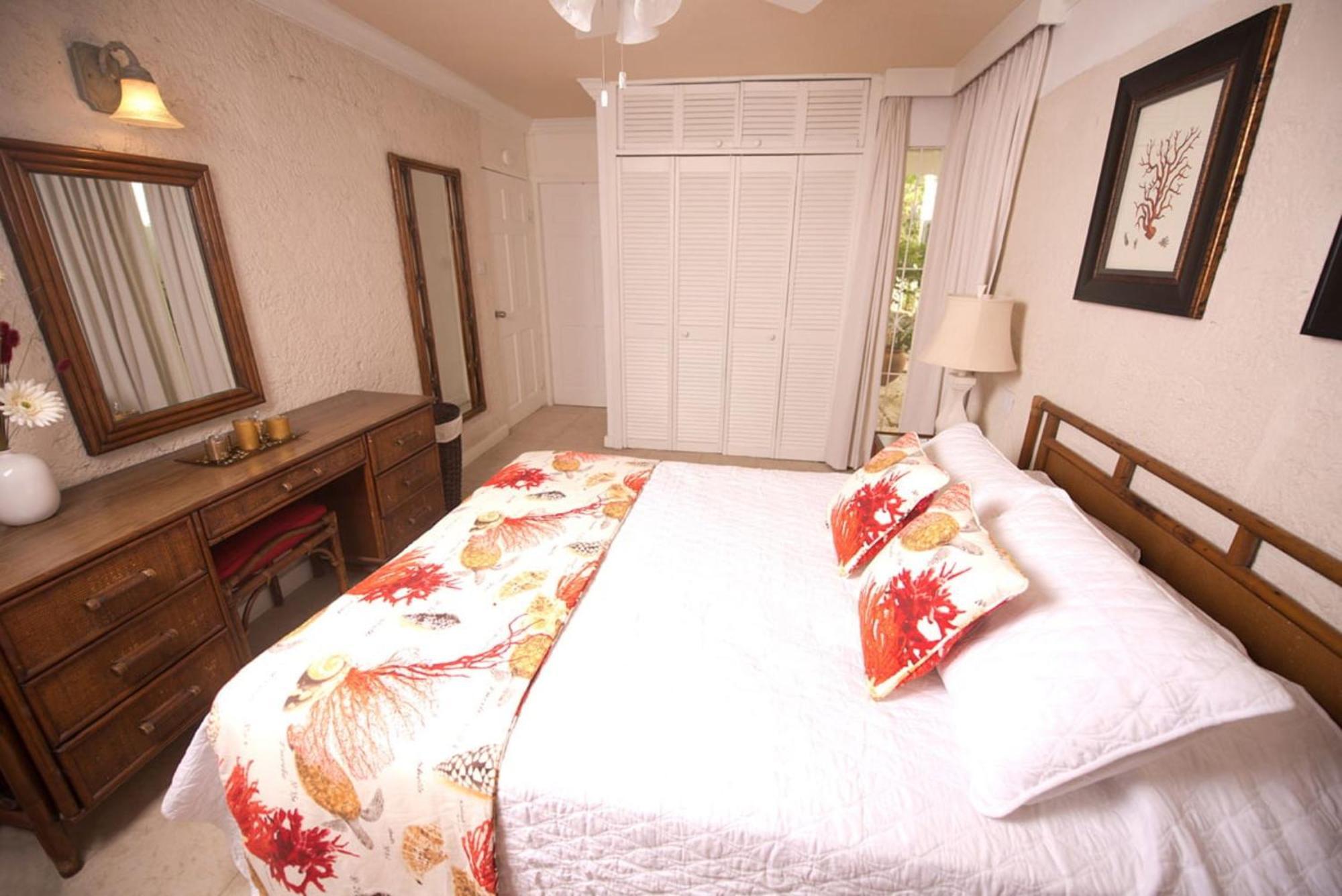 Bora Bora By Blue Sky Luxury Apartment Paynes Bay ห้อง รูปภาพ