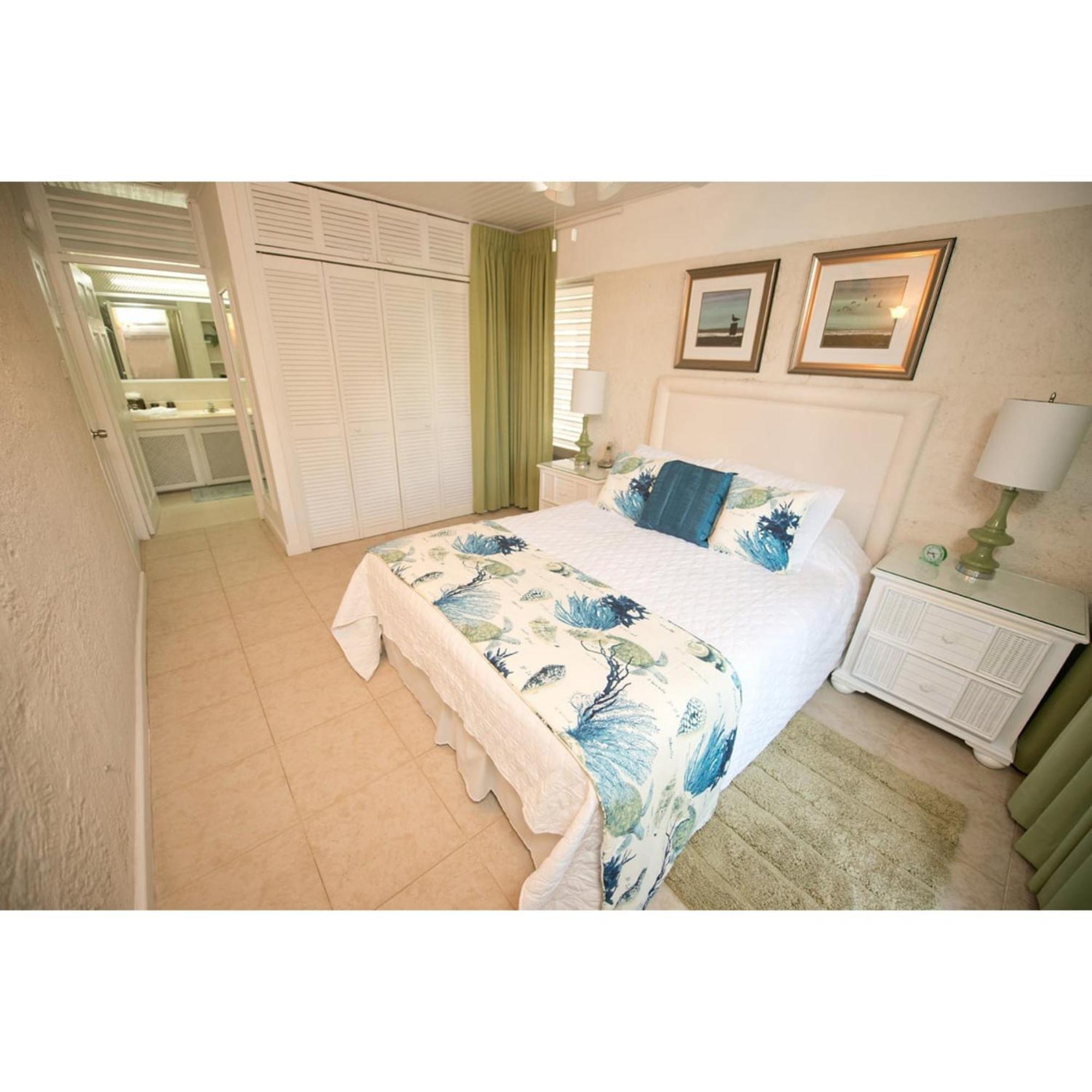 Bora Bora By Blue Sky Luxury Apartment Paynes Bay ห้อง รูปภาพ